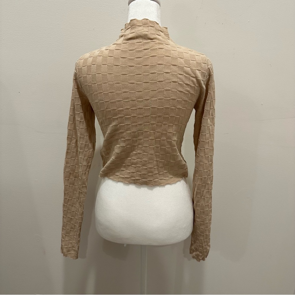 Astr Textured Crop Top - Picture 4 of 6